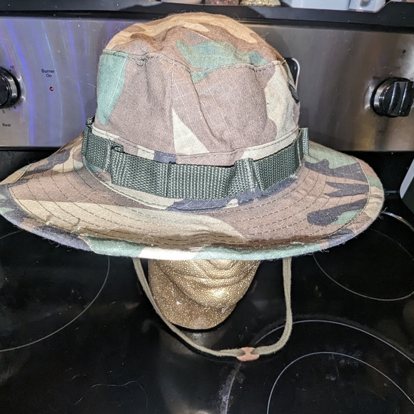 Camo boonie hat - size 7 1/4 - Picture 5 of 6